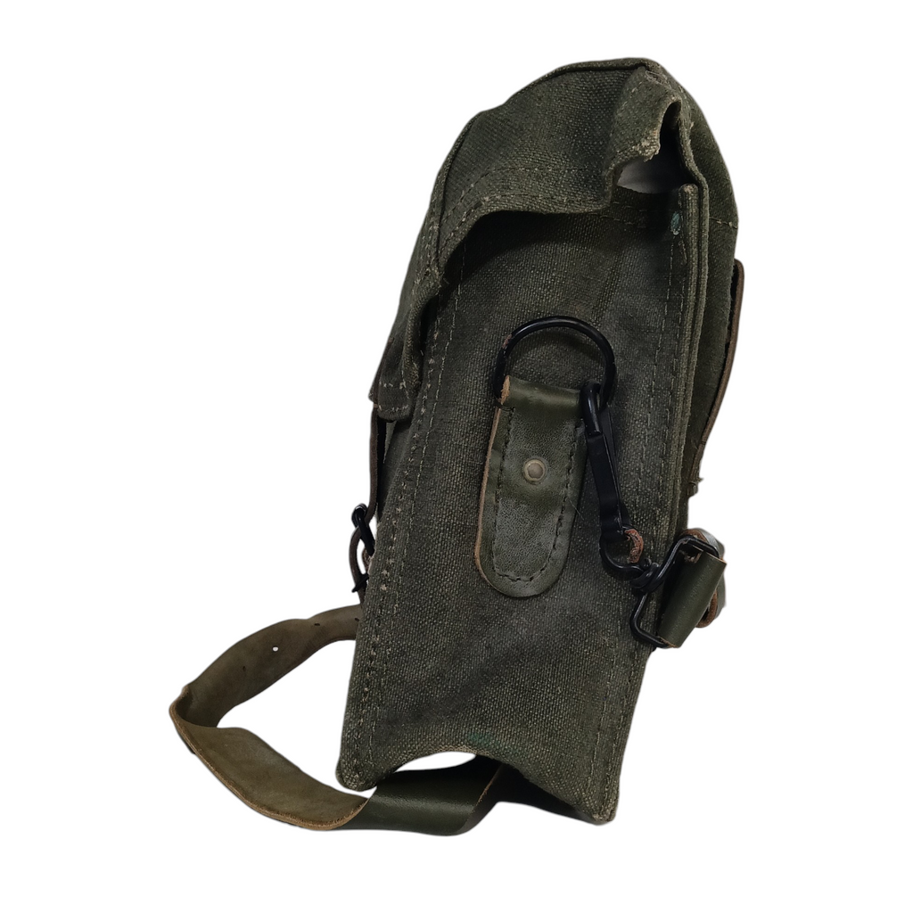Musette pour FM 24/29 cuir vert