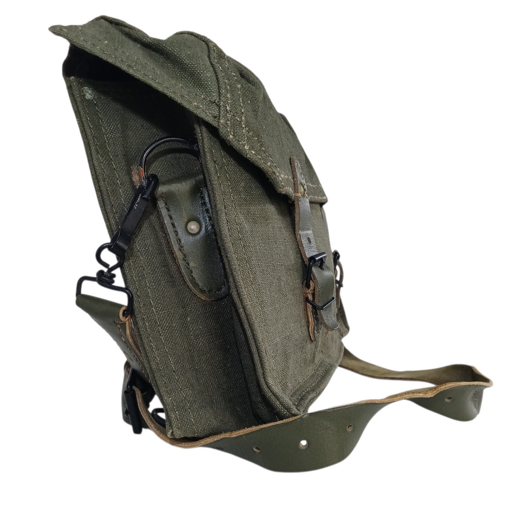 Musette pour FM 24/29 cuir vert