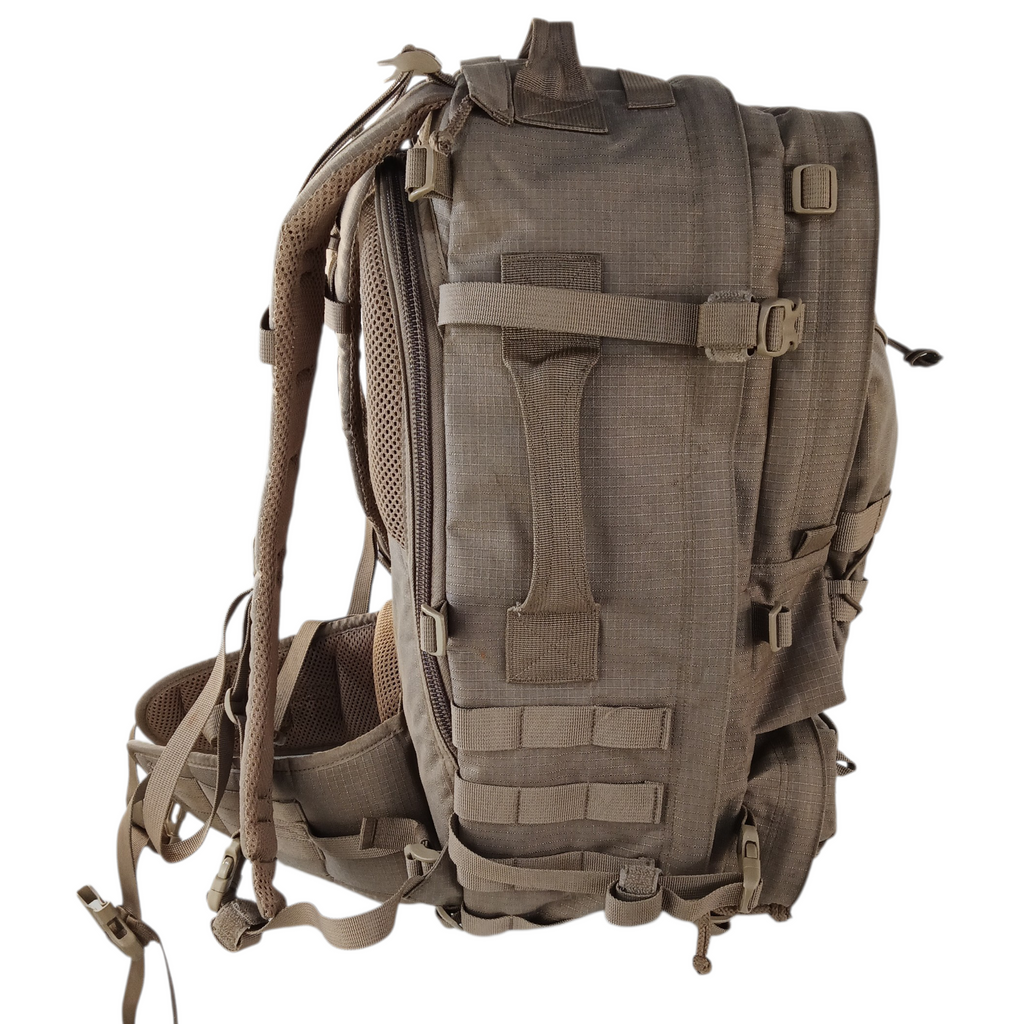 Sac à dos Félin 45L – Avec sursac et poche à eau 3L – Occasion