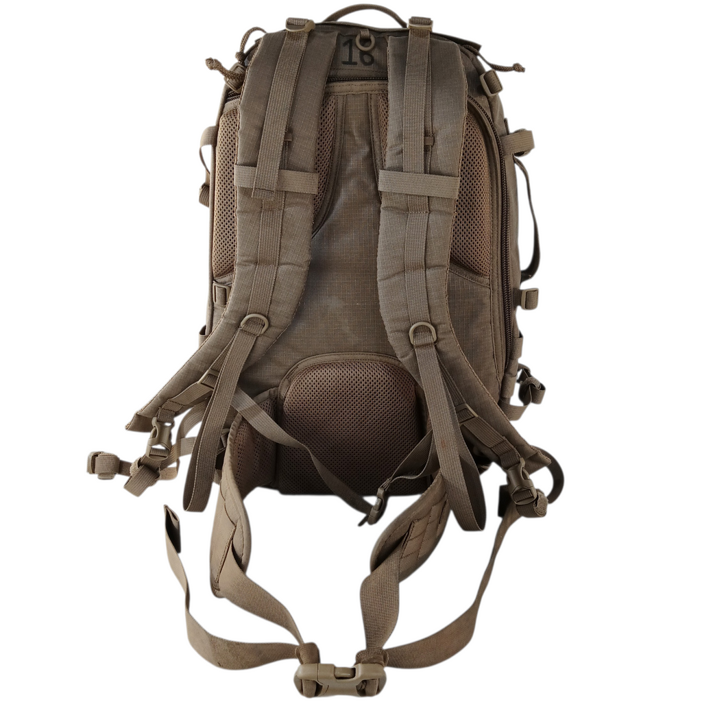 Sac à dos Félin 45L – Avec sursac et poche à eau 3L – Occasion