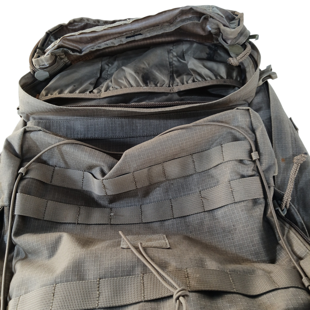 Sac à dos Félin 45L – Avec sursac et poche à eau 3L – Occasion