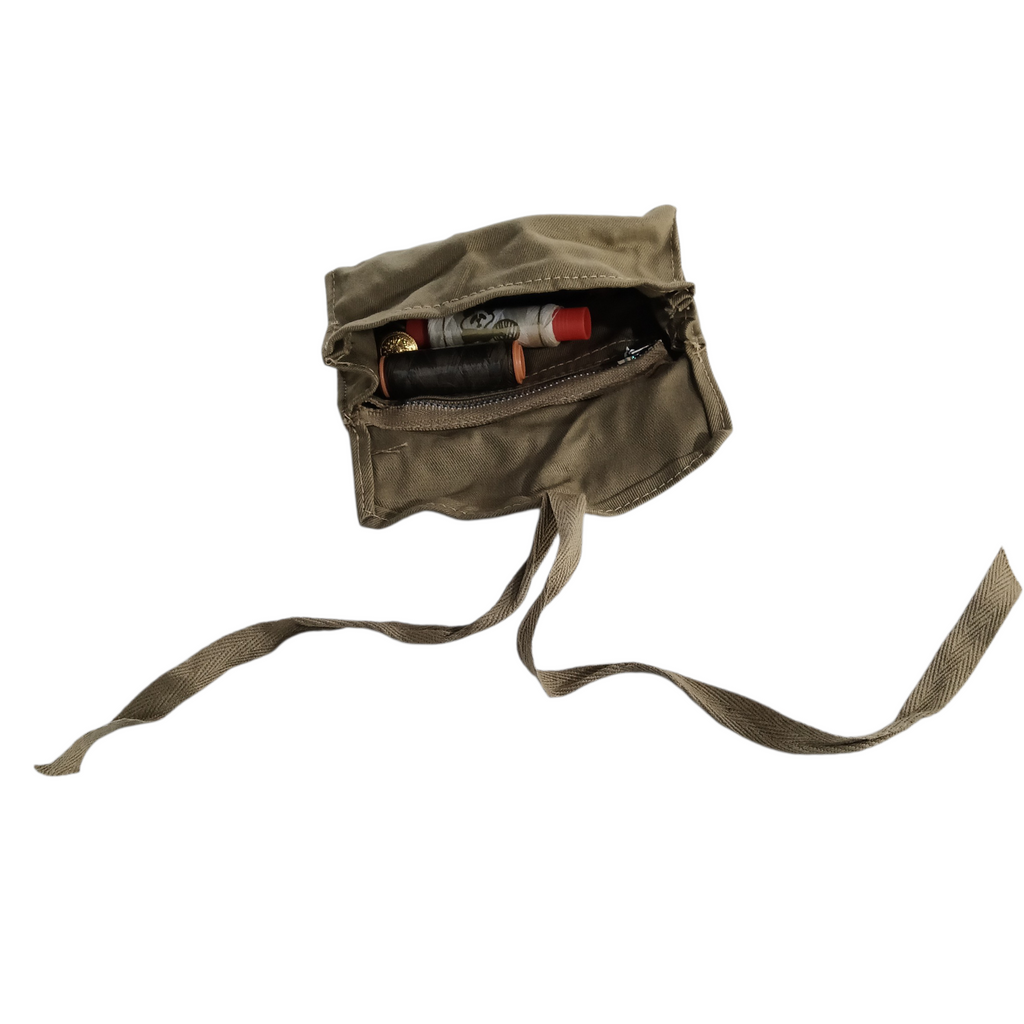 Trousse de couture de l'Armée Italienne