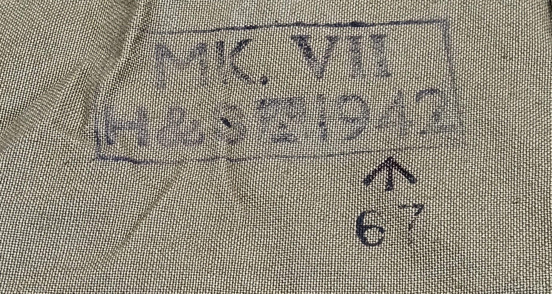 Sacoche masque à gaz MK VII