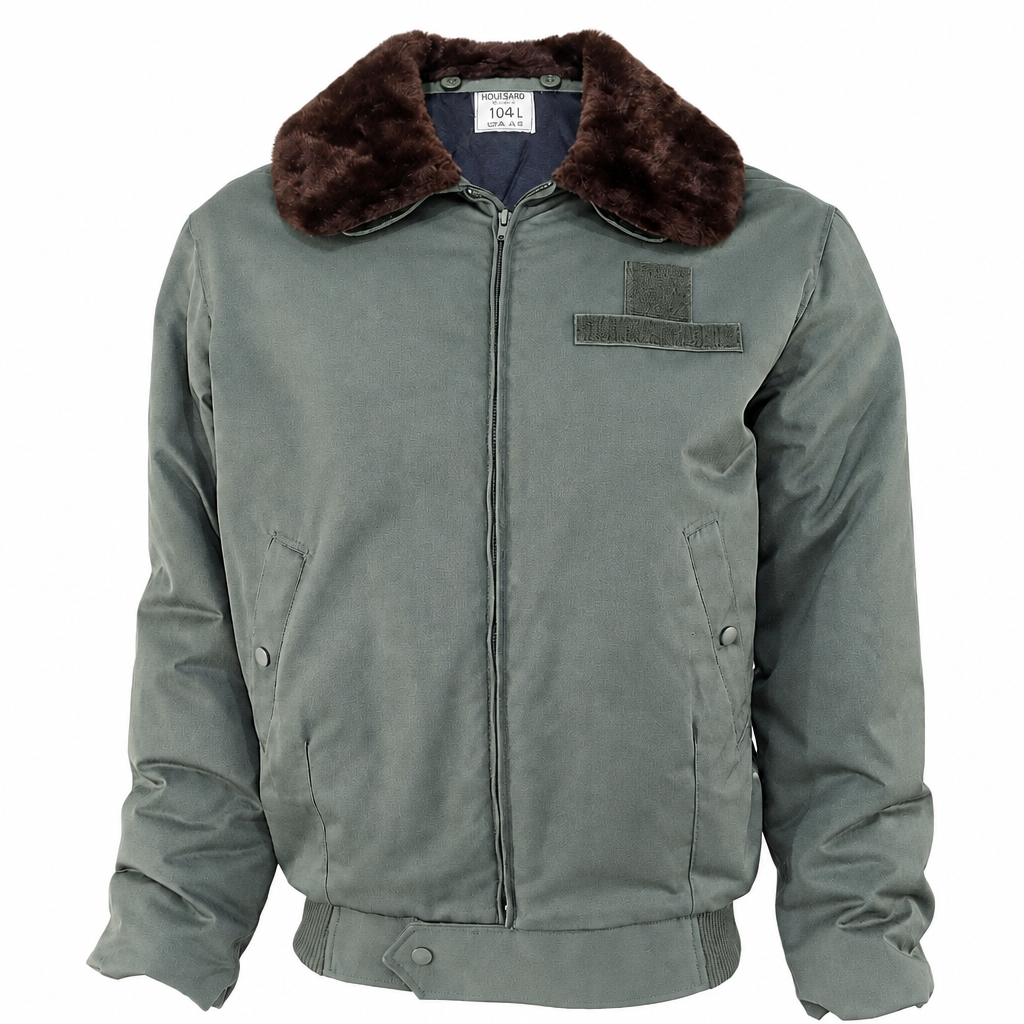Veste sans mannequin avec la bonne teinte vert gris clair